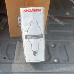 Sylvania BT37 Bulbs