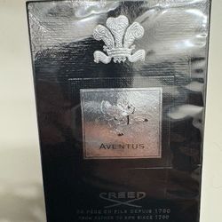 creed aventus cologne 