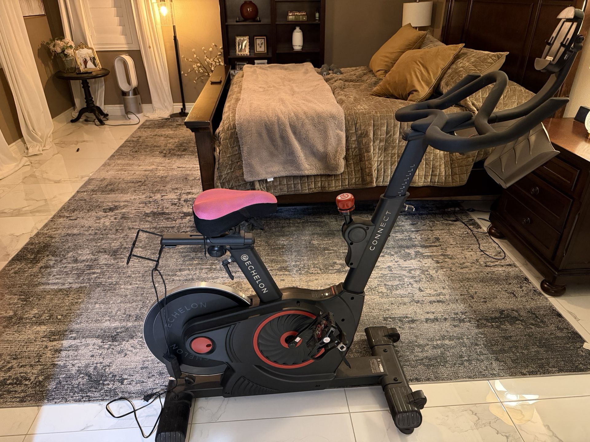 Echelon EX5s-22 Connect stationary exercise bike