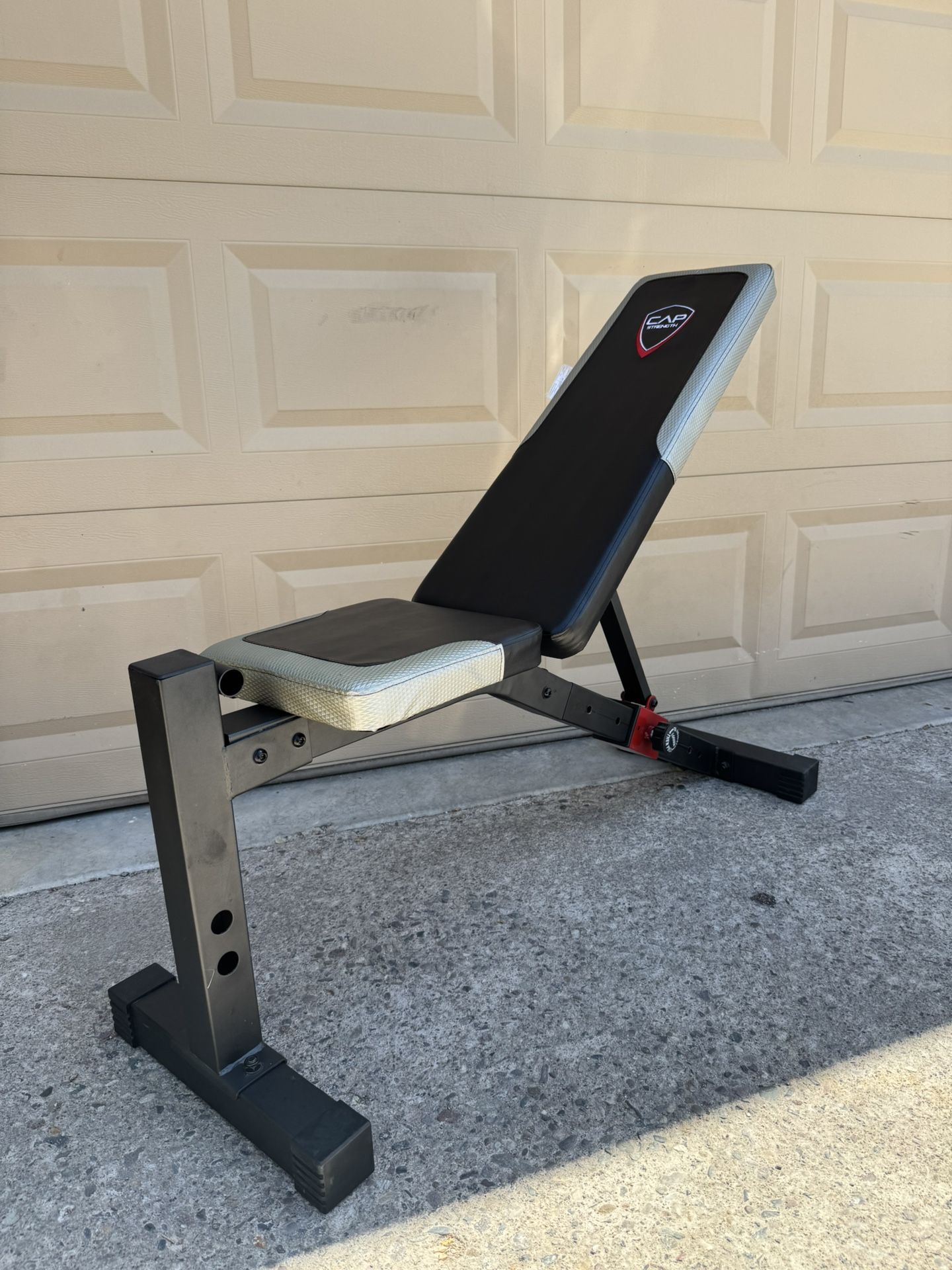 Weight Bench