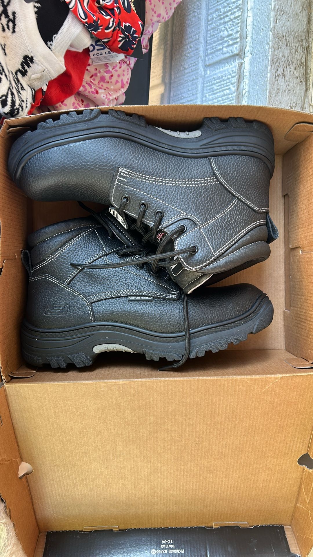 Steel Toe Shoes 