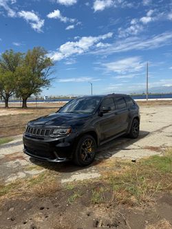 Jeep trackhawk
