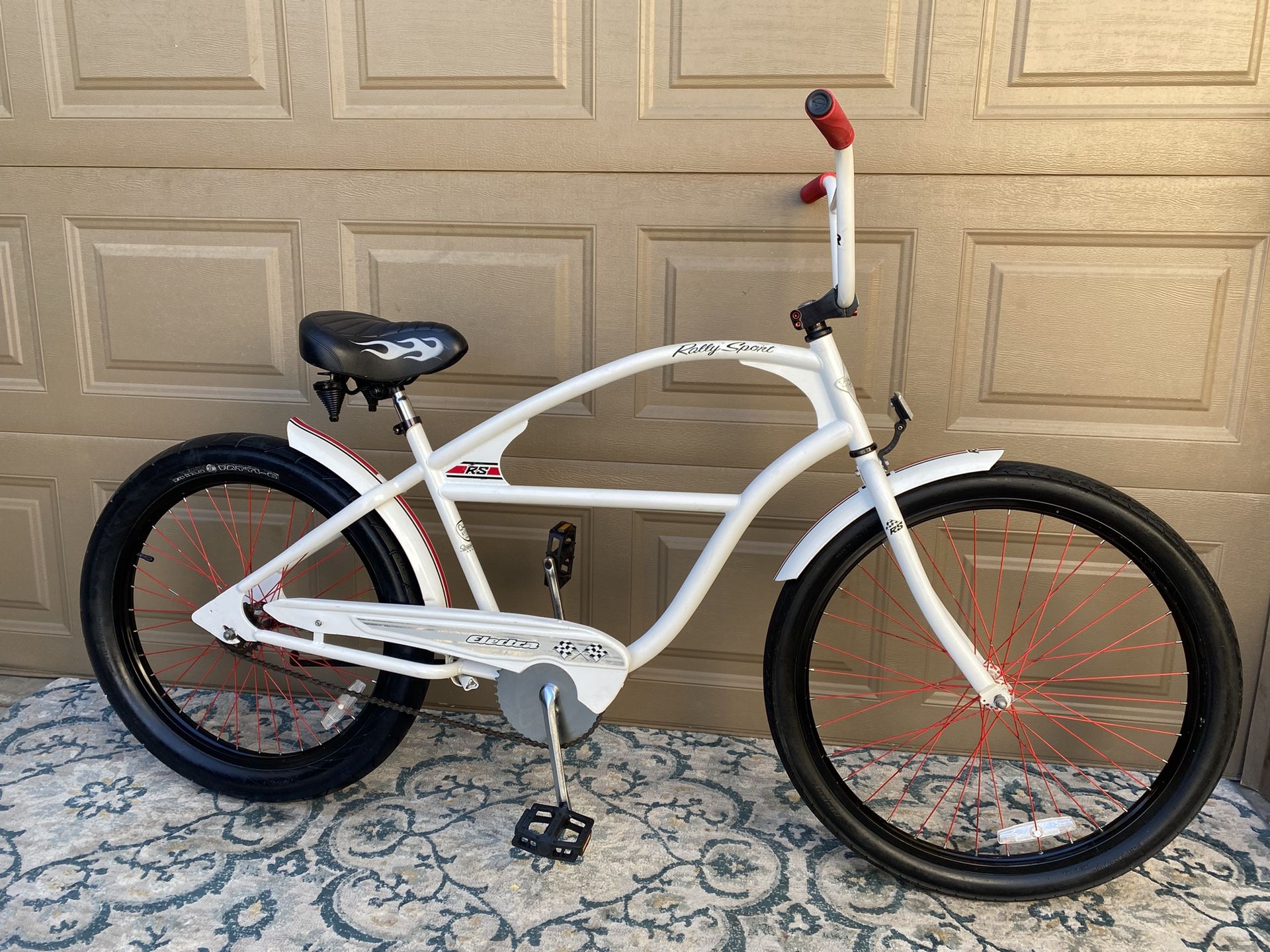 Electra Rally Sport Beach Cruiser