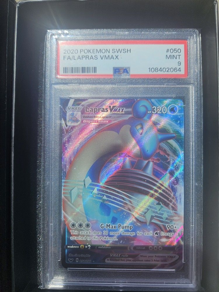 PSA 9 LAPRAS VMAX POKEMON
