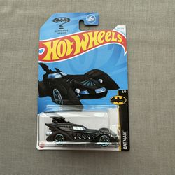 Hot Wheels Treasure Hunt Batmobile 