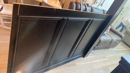 Queen bed frame 5ft across 6 half ft long