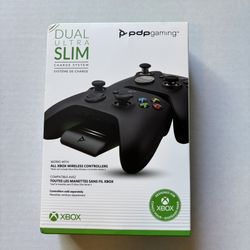 NEW XBOX WIRELESS CONTROLLERS CHARGING STATION (no controllers included) DUAL SLIM DESIGN GAMING BOYS GIFT 