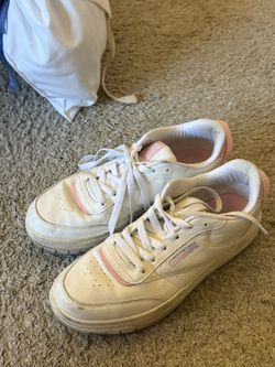 Pink Reeboks Shoes