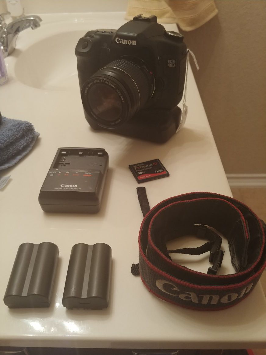 Canon 40D digital camera bundle