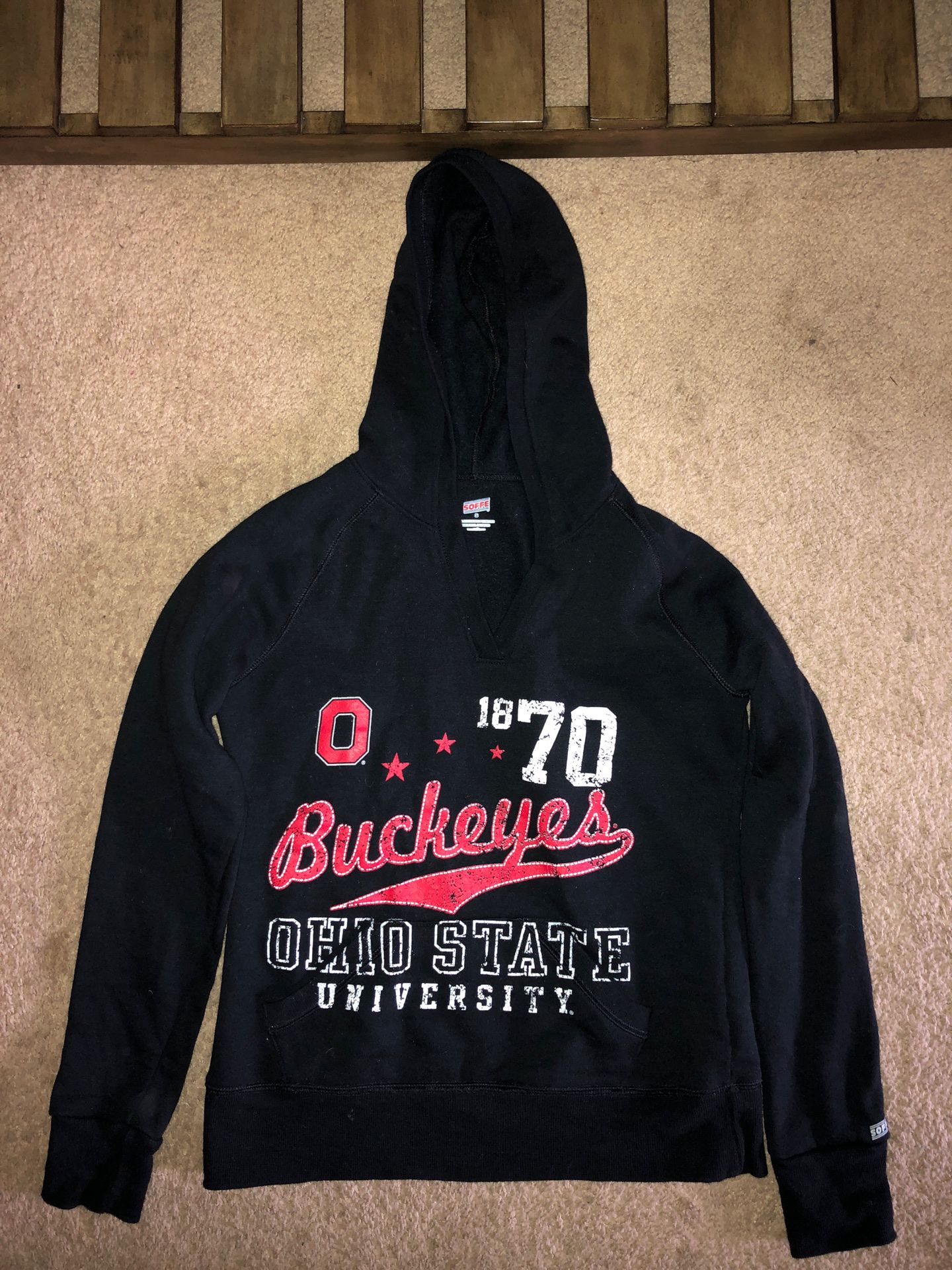 Women’s Ohio state sweatshirt