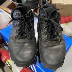 Oakley Men’s 8 Black Low Cut Boots