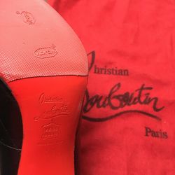 Christian  Louboutin Size 6/12 Or 37