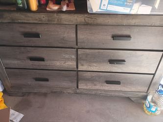 Bedframe and dresser