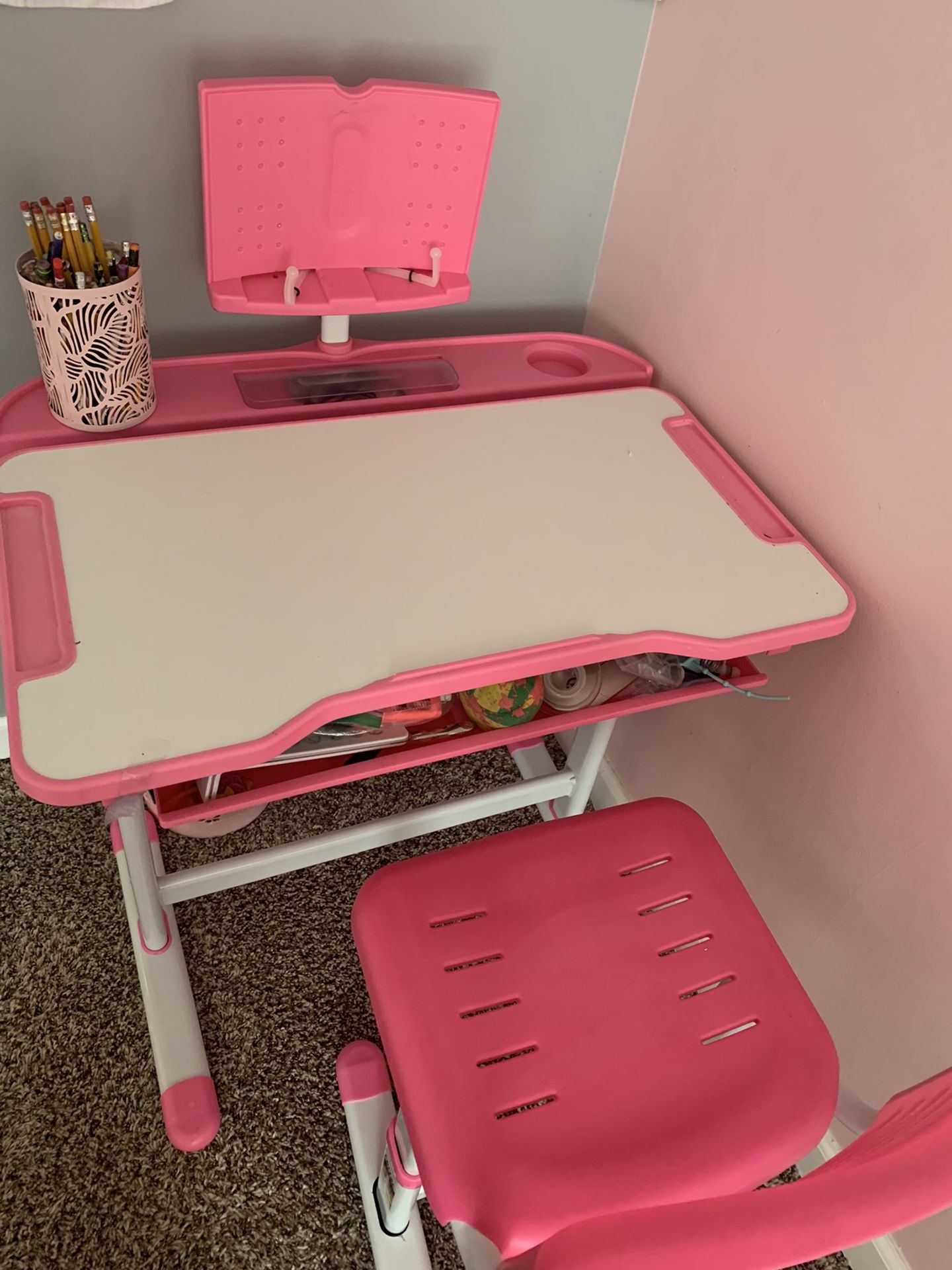 Girls School Desk 