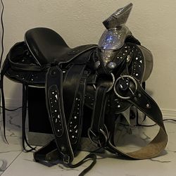 Brand New Saddle