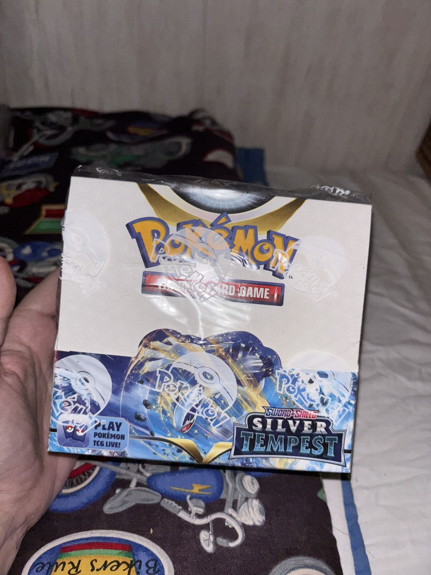 Silver Tempest Booster Box