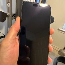 APPLE 16 PRO MAX UNLOCKED (NO SIM RESTRICTIONS)