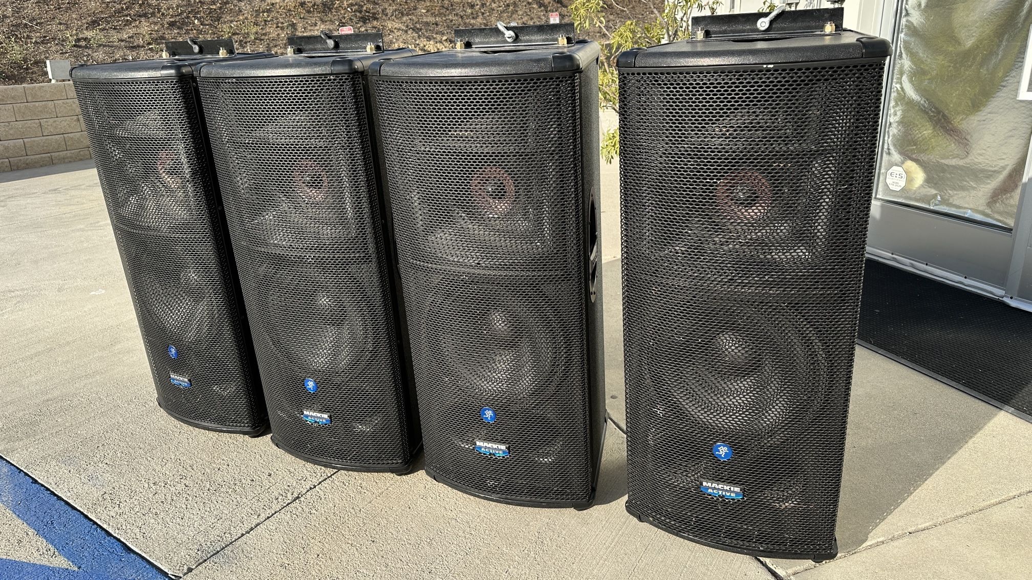 Mackie Speakers, 3 Way - 15"