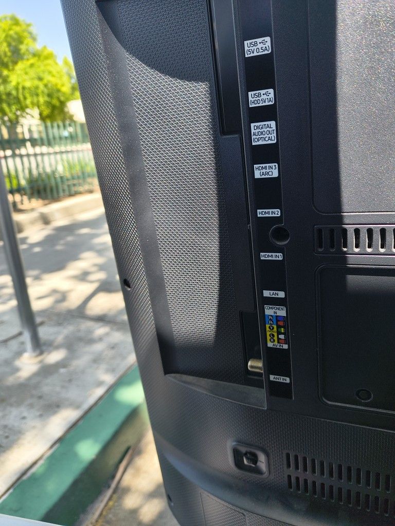 Samsung 32"