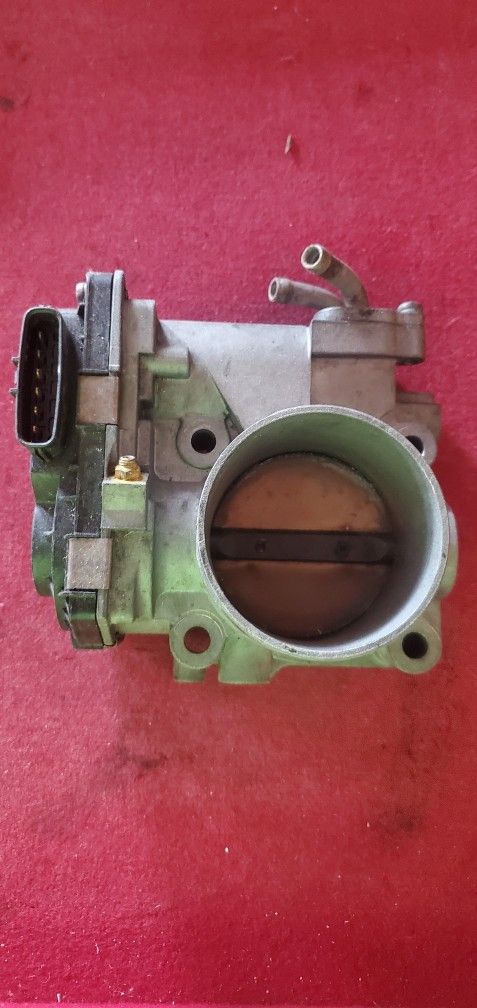 2004 - 2008 Acura TL Throttle Body Assembly