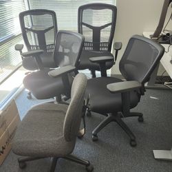 Stools And Office Chairs 