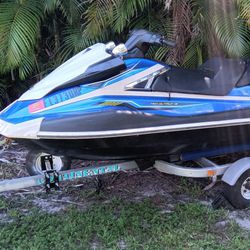 Yamaha VX 1800 2018y Speed 65m/h. New Battery, New Bilge., New Waterproof Bluetooth Speakers With Amplifier. Continental Trailer New Lights, New Wheel