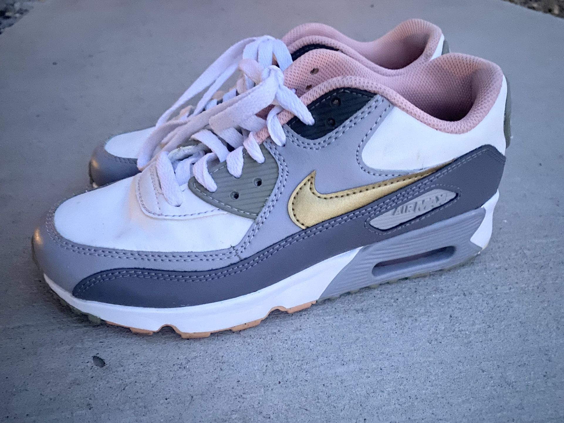 nike air max grey pink