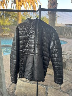 Kenneth Cole New York Black Puffer Jacket – Men’s Medium