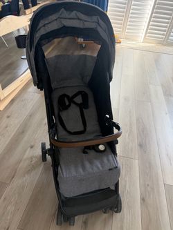 Evenflo Gold Otto Self-Folding Lightweight Travel Stroller