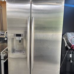 Refrigerator Samsung 