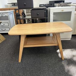 Wood Coffee Table - 100% Solid Oak Wood - Double Storage Coffee Table, Eco-Friendly Finish Center Table - Easy Assembly (Natural, 31.49" D x 19.68" W 