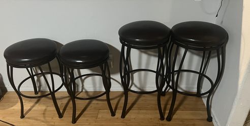 Bar Stools 