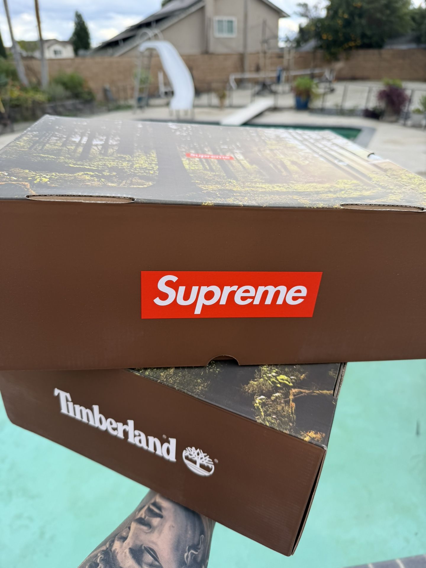 Timberland x Supreme