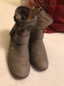 Leather boots