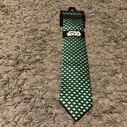 Official Star wars Tie, Medium Size, Brand New