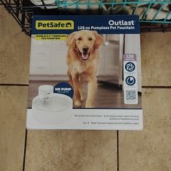 Pumpless Dog Water Fountain. 128oz