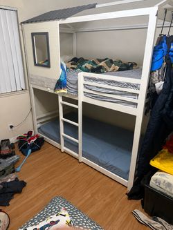 Twin over twin house bunk bed