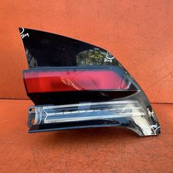 2023 2024 Toyota Prius Right Passenger Side LED Tail Light OEM 81(contact info removed)0