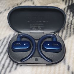 ONN Ear Buds Model: AABLU100130685 Used
