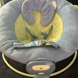 Vibrating Boppy Chair