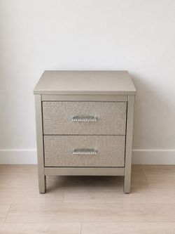 Night stand