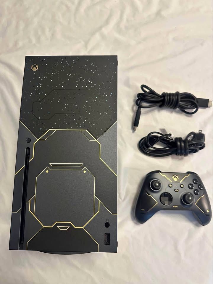 Xbox Series x Halo Edition