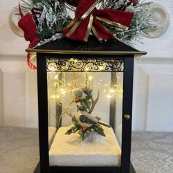 Bradford Exchange: CHICKADEES, Lantern, NEW