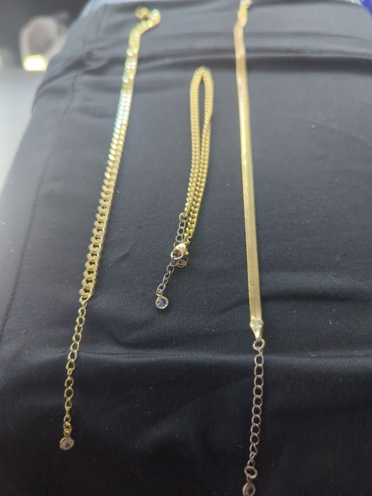 Women's Gold Anklets