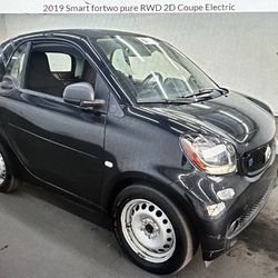 2019 Smart Ford Two Pure Rear Wheel Drive Two-Door Coupe Electric