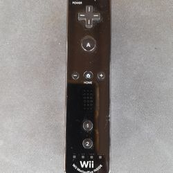 Nintendo Wii Wireless Controller w/Motion Plus Inside. (Black & White)