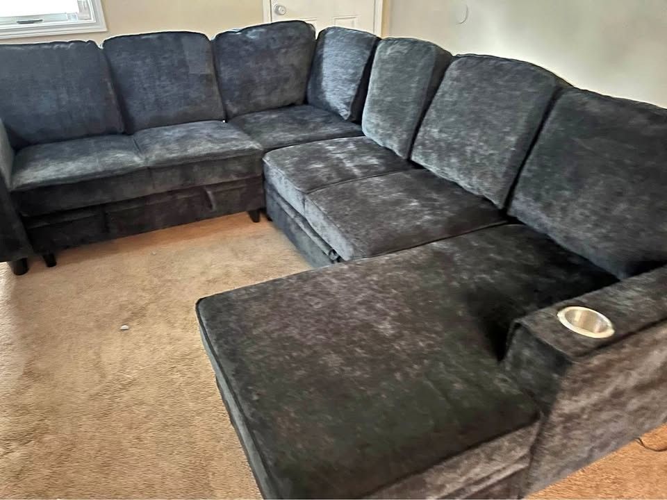 MORE BANG FOR YOUR BUCK!! SLEEPER SECTIONAL WITH CUPHOLDERS AND USB CHARGING PORTS! $825 !!