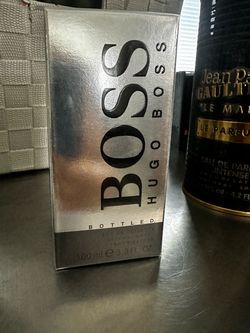 BOSS HUGO