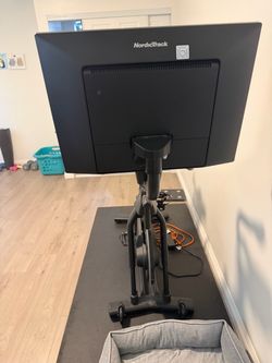 Great Condition NordicTrack Peloton Bike