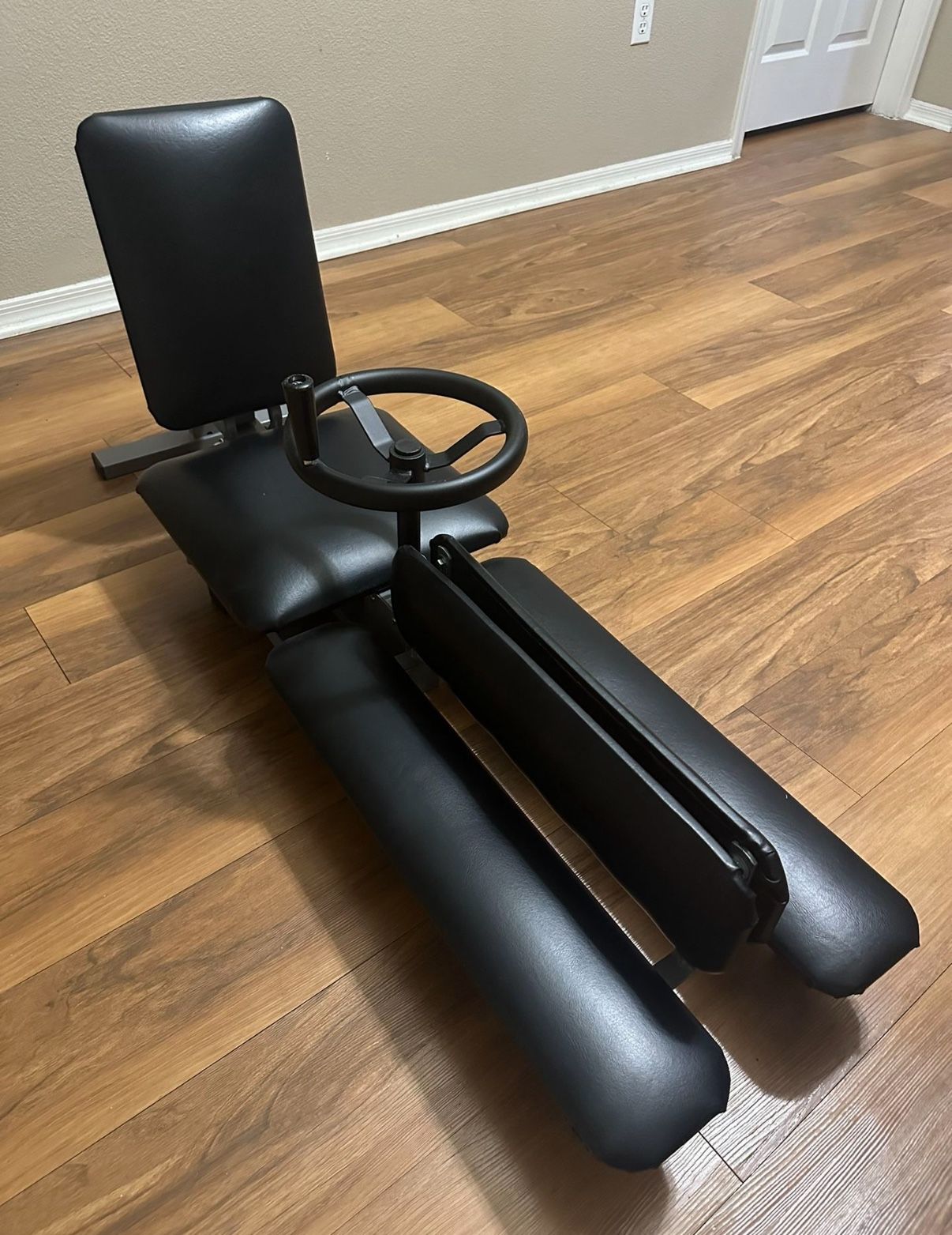 Leg Stretcher Machine